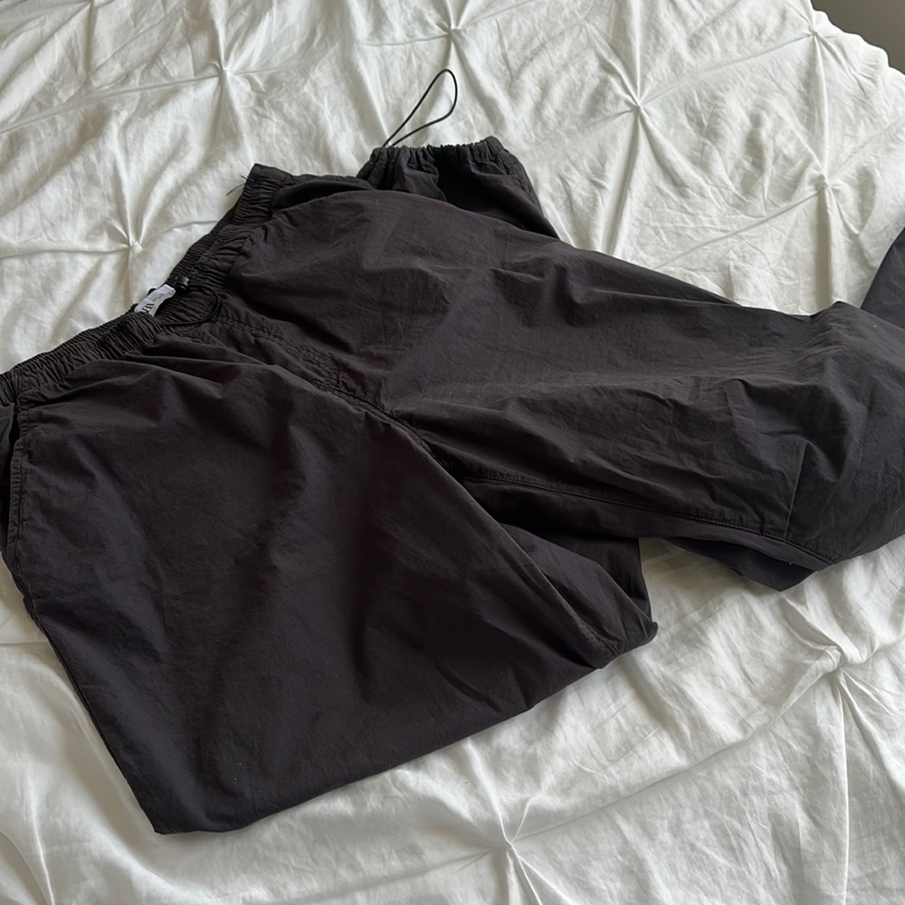 Zara Cargo